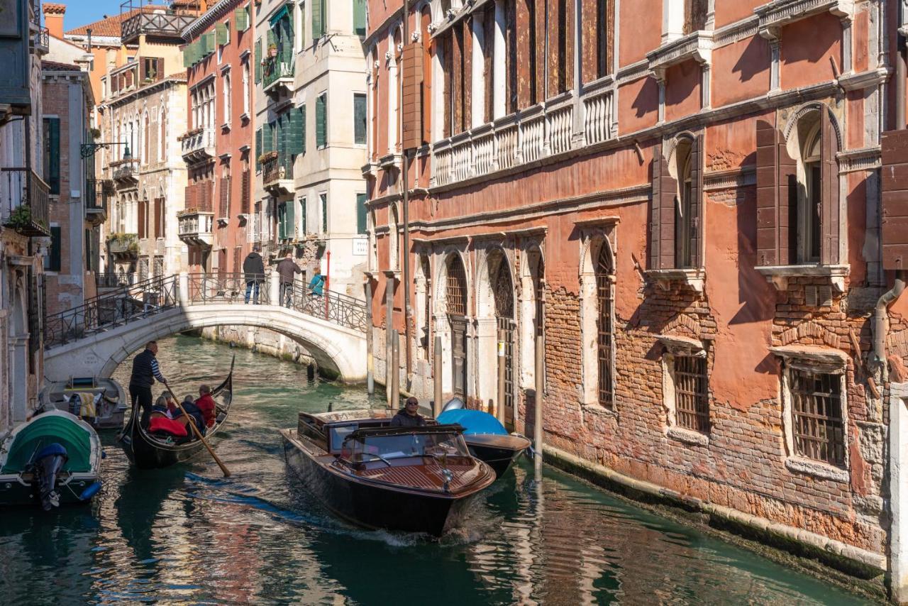 Ve.n.i.ce Cera San Moise * Venecia